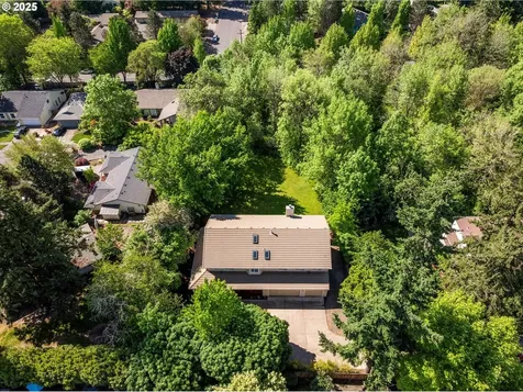 8878 SW Romal Court Beaverton OR 97008