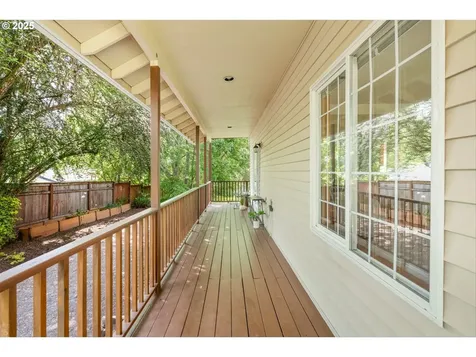 8878 SW Romal Court Beaverton OR 97008