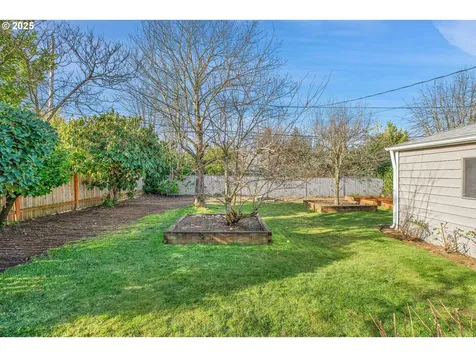 4119 NE 115th Avenue Portland OR 97220