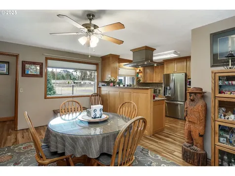 1149 5th Street Lyons OR 97358