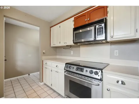 1019 Juniper Street Keizer OR 97303