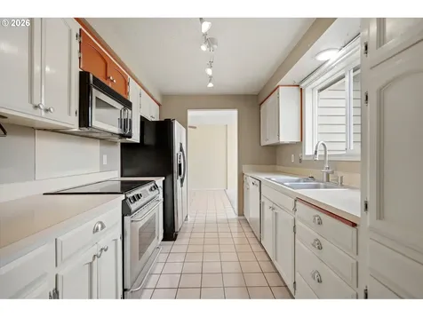 1019 Juniper Street Keizer OR 97303