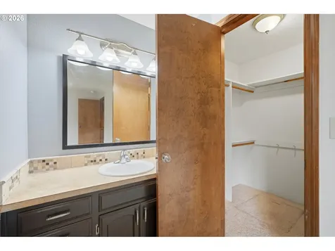 1019 Juniper Street Keizer OR 97303