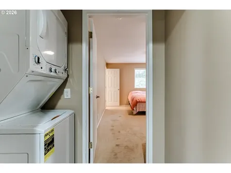 41929 Deerhorn Road Springfield OR 97478