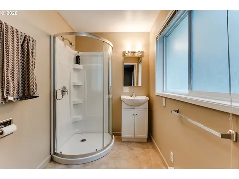 41929 Deerhorn Road Springfield OR 97478