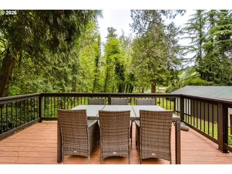 41929 Deerhorn Road Springfield OR 97478