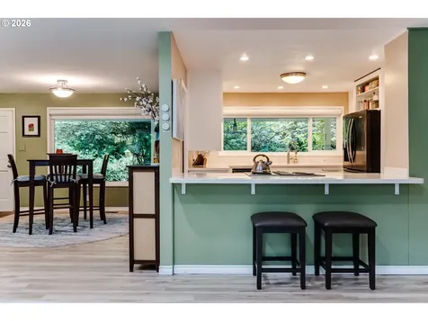 41929 Deerhorn Road Springfield OR 97478