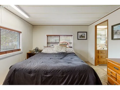 5422 Portland Road NE Salem OR 97305
