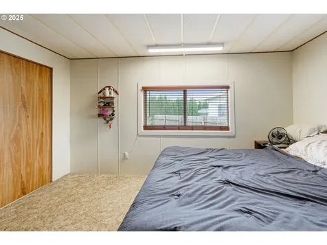5422 Portland Road NE Salem OR 97305