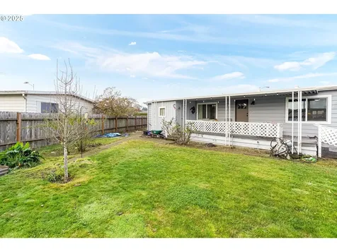 5422 Portland Road NE Salem OR 97305
