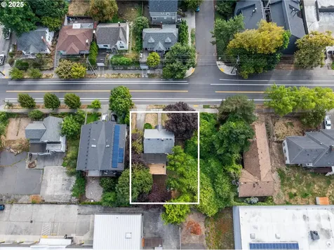 4737 SE 28th Avenue Portland OR 97202
