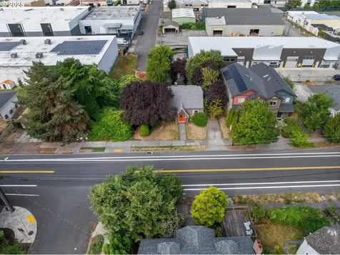 4737 SE 28th Avenue Portland OR 97202