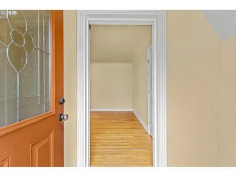 4737 SE 28th Avenue Portland OR 97202