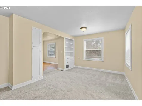 4737 SE 28th Avenue Portland OR 97202