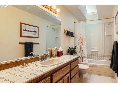 2433 NE 163rd Avenue Portland OR 97230