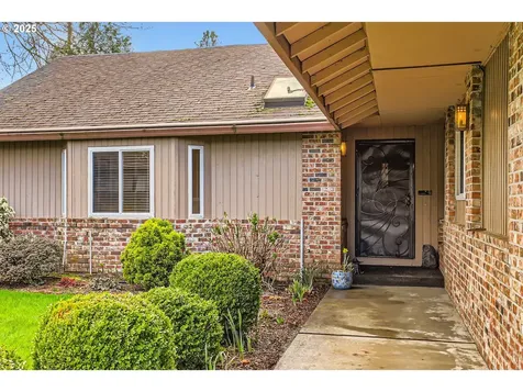 2433 NE 163rd Avenue Portland OR 97230