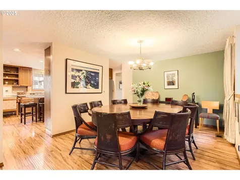 2433 NE 163rd Avenue Portland OR 97230