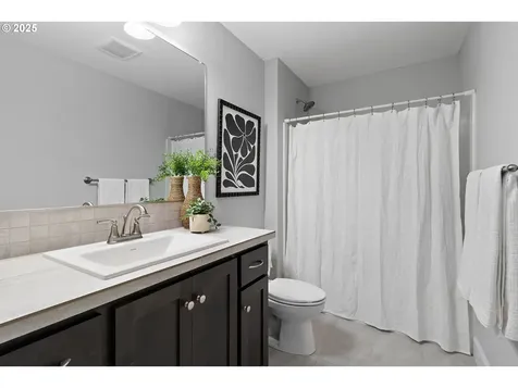 16610 NE 95th Street Vancouver WA 98682
