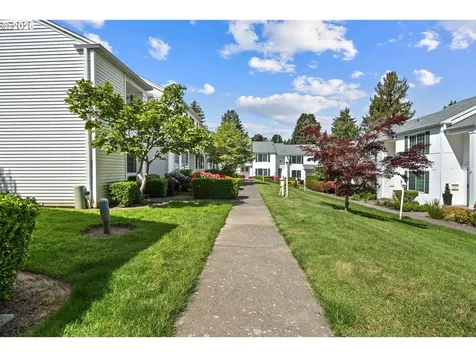 13142 SW 17th Street Beaverton OR 97008