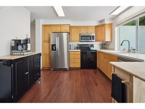 13142 SW 17th Street Beaverton OR 97008