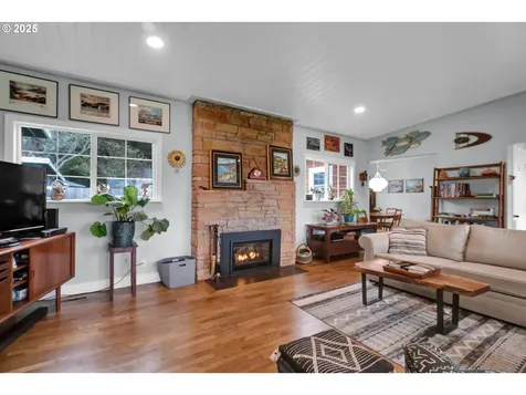 89222 Sutton Lake Drive Florence OR 97439