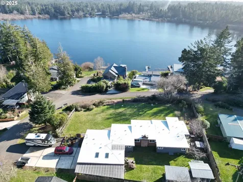 89222 Sutton Lake Drive Florence OR 97439