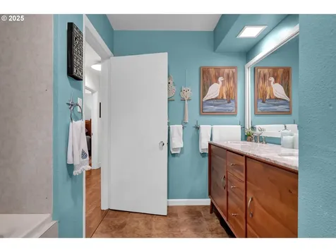 89222 Sutton Lake Drive Florence OR 97439