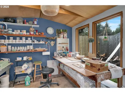 89222 Sutton Lake Drive Florence OR 97439