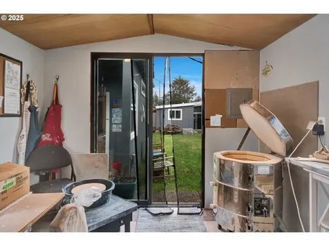 89222 Sutton Lake Drive Florence OR 97439