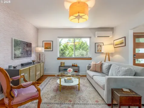 6322 N Wilbur Avenue Portland OR 97217