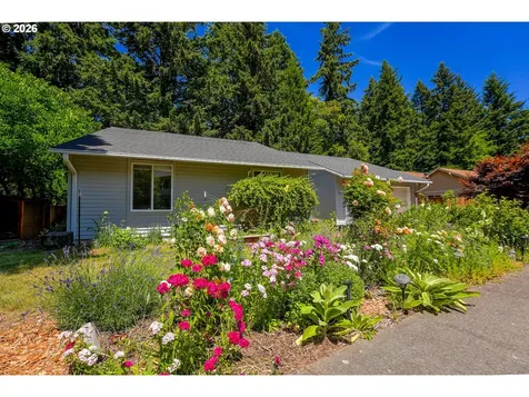 9897 SW Siuslaw Lane Tualatin OR 97062