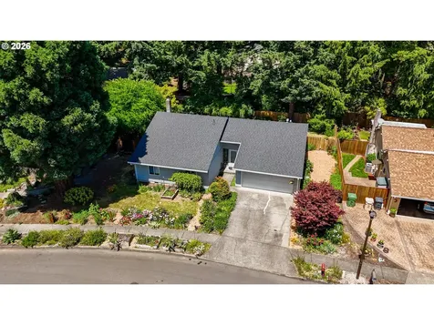 9897 SW Siuslaw Lane Tualatin OR 97062