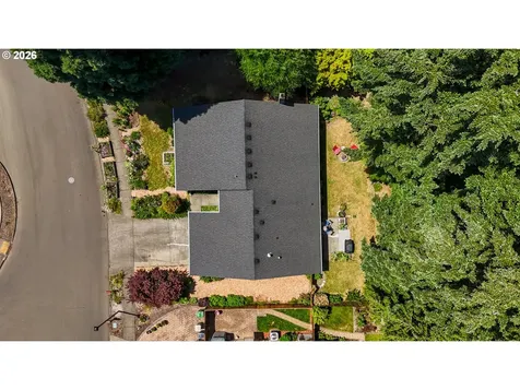 9897 SW Siuslaw Lane Tualatin OR 97062
