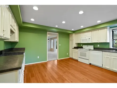 1056 Northshire Court NE Keizer OR 97303