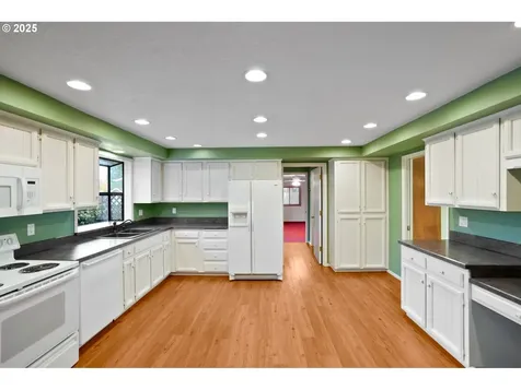 1056 Northshire Court NE Keizer OR 97303