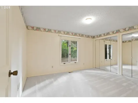1056 Northshire Court NE Keizer OR 97303