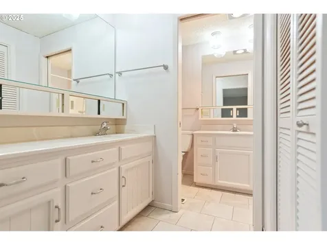1056 Northshire Court NE Keizer OR 97303