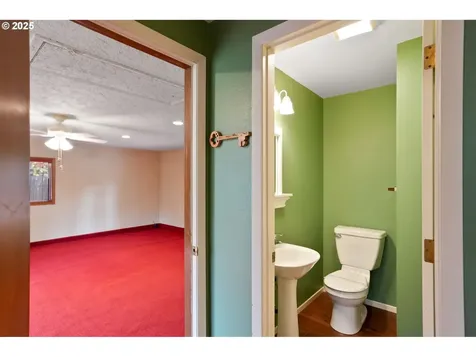 1056 Northshire Court NE Keizer OR 97303