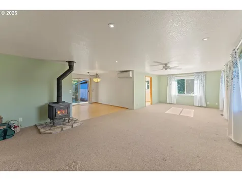 1378 NW Grove Street Roseburg OR 97471