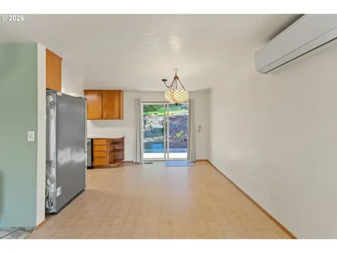 1378 NW Grove Street Roseburg OR 97471