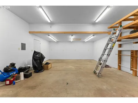 1378 NW Grove Street Roseburg OR 97471