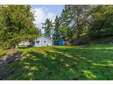 1378 NW Grove Street Roseburg OR 97471