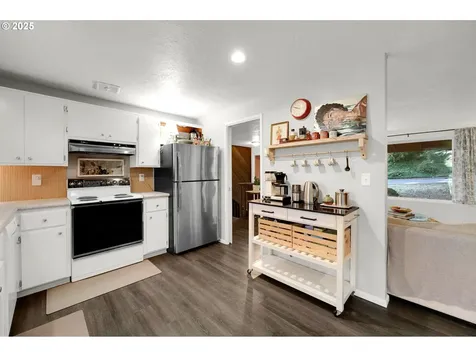 4815 Brookwood Street Eugene OR 97405