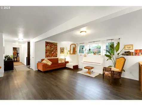 4815 Brookwood Street Eugene OR 97405