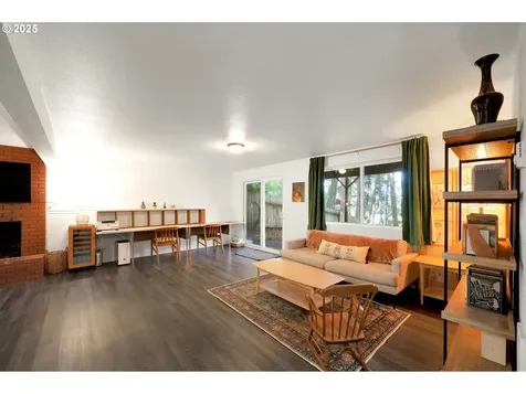 4815 Brookwood Street Eugene OR 97405