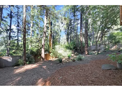 4815 Brookwood Street Eugene OR 97405