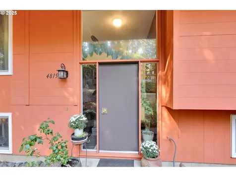 4815 Brookwood Street Eugene OR 97405