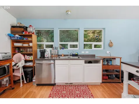 9471 E Alsea Highway Tidewater OR 97390