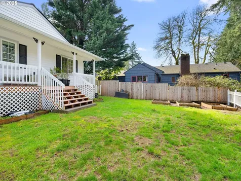 8920 SW 9th Drive Portland OR 97219