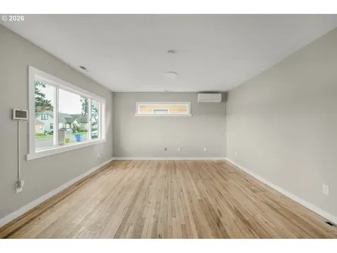 1001 S 6th Avenue Kelso WA 98626